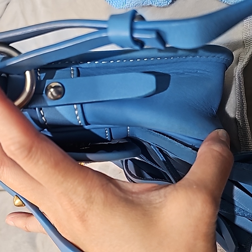Dooney Lulu Fiona Crossbody - Picture 13 of 13